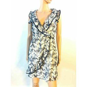 H & M Womens Dress Fit & Flare Floral V Neck Cap Sleeve Knee Lenght Size 4